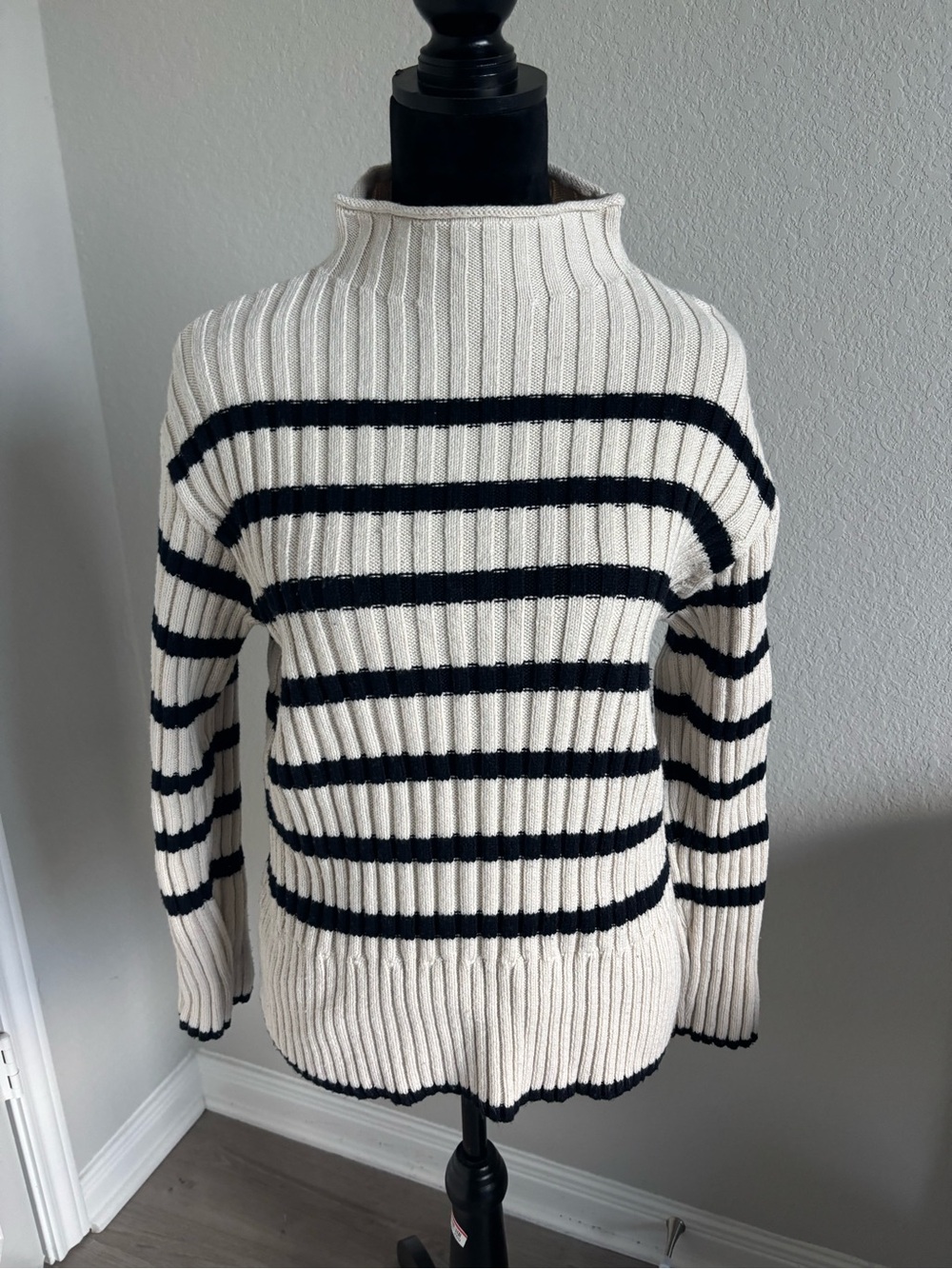 Zara Striped Mock Neck Sweater Size Small